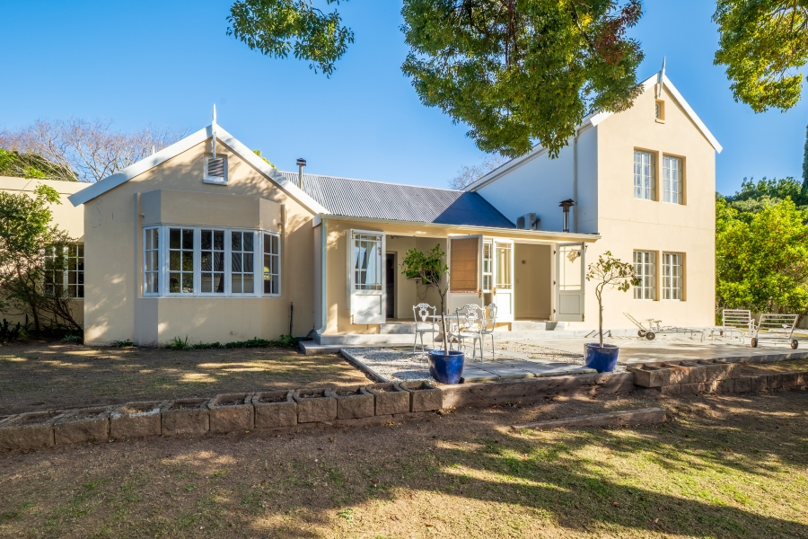 4 Bedroom Property for Sale in Belvidere Estate Western Cape